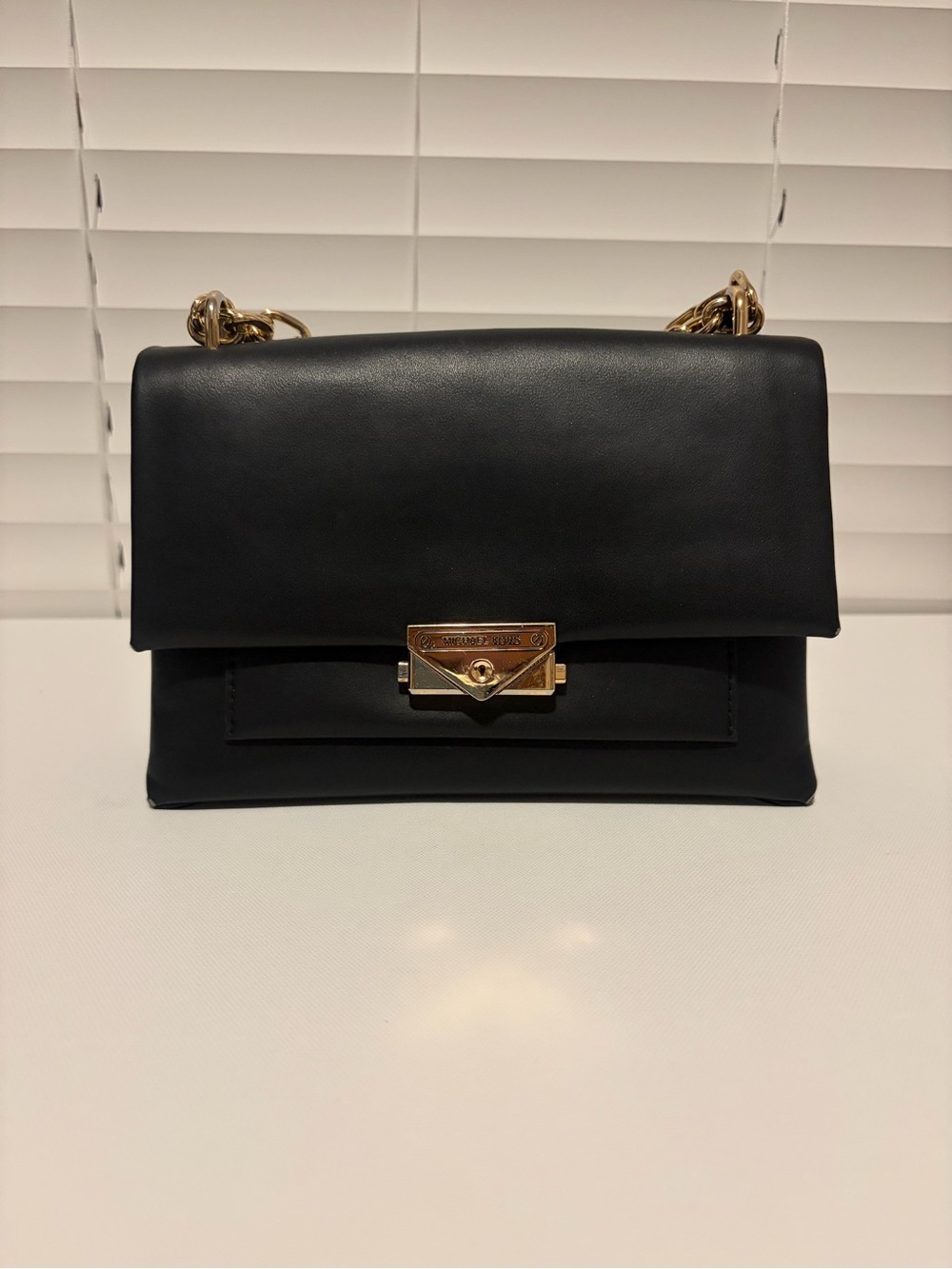 ✨ Michael Kors Cece Medium Flap Shoulder Bag ✨